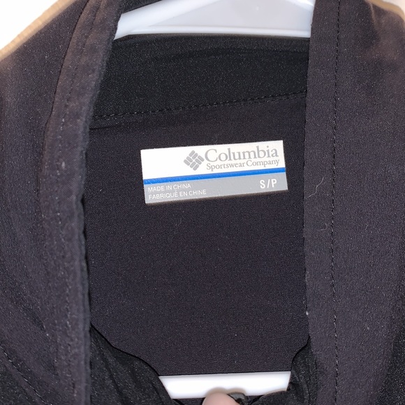 Columbia Black Jacket - Picture 3 of 4